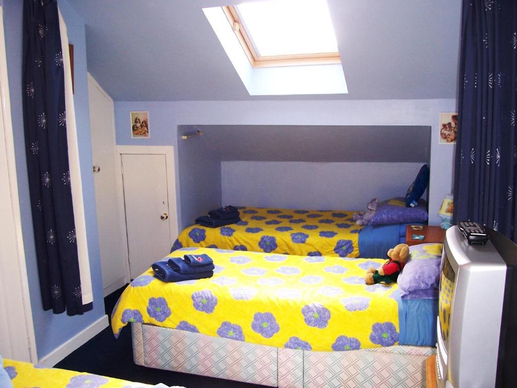 Sunnyside 3*